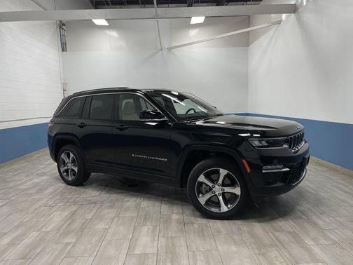 2023 Jeep Grand Cherokee 4xe Base
