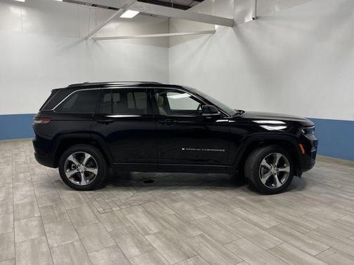 2023 Jeep Grand Cherokee 4xe Base