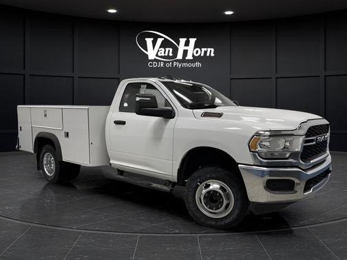 2024 RAM 3500 Tradesman/SLT