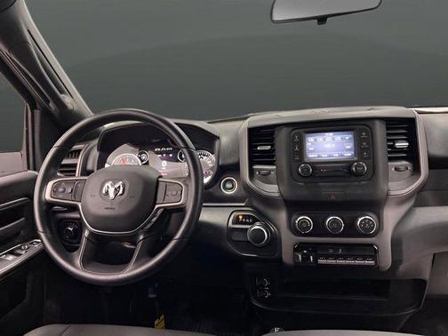 2024 RAM 3500 Tradesman/SLT