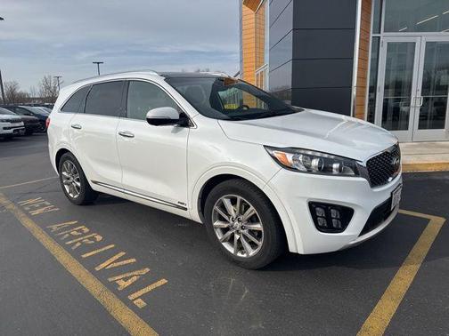 Snow White Pearl 2016 Kia Sorento SX