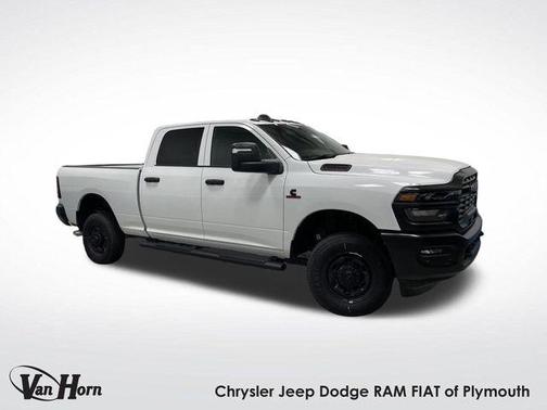 2025 RAM 2500 Tradesman Crew Cab 4x4 6'4' Box