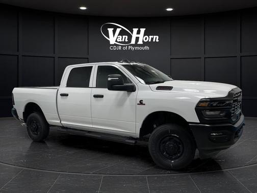 2025 RAM 2500 Tradesman Crew Cab 4x4 6'4' Box