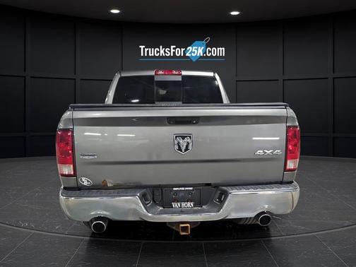 Mineral Gray Metallic Clearcoat 2012 RAM 1500 Laramie