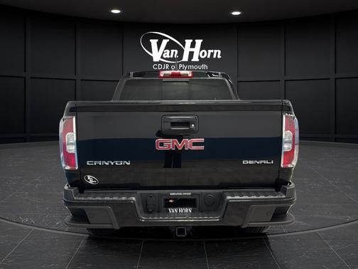 Onyx Black 2019 GMC Canyon Denali