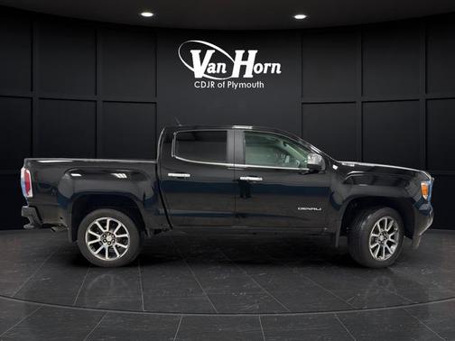 Onyx Black 2019 GMC Canyon Denali