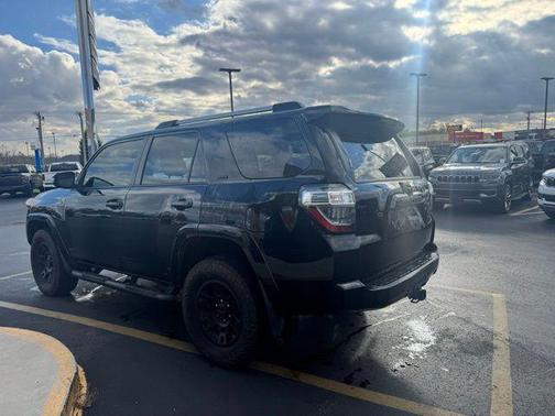 2020 Toyota 4Runner SR5