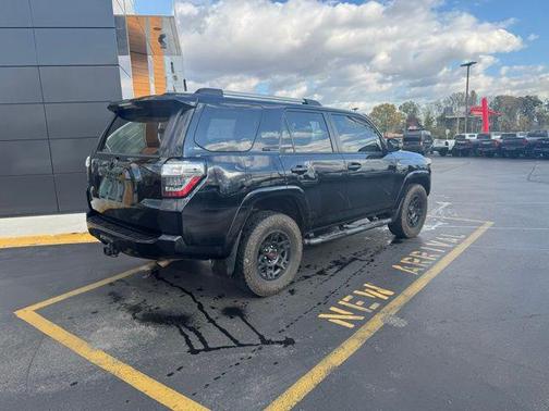 2020 Toyota 4Runner SR5