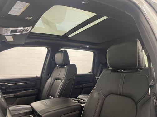 2025 RAM 2500 Big Horn Crew Cab 4x4 8' Box