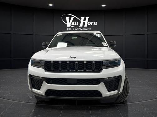 Bright White Clearcoat 2026 Jeep Grand Cherokee Limited