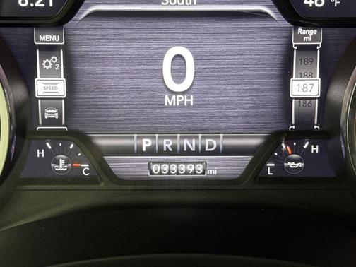 2022 RAM 3500 Tradesman Crew Cab 4x4 8' Box