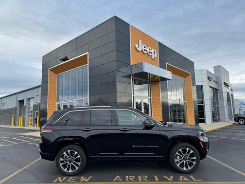 2023 Jeep Grand Cherokee Overland