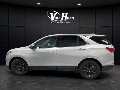 Silver Ice Metallic 2020 Chevrolet Equinox 1LT