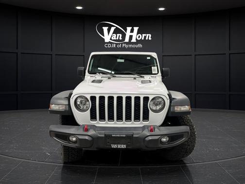 Bright White Clearcoat 2021 Jeep Gladiator Rubicon