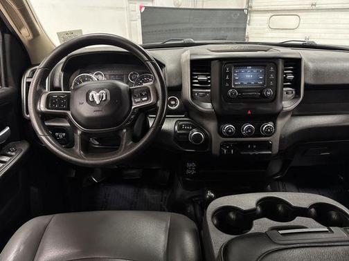 2019 RAM 2500 Tradesman Crew Cab 4x4 8' Box