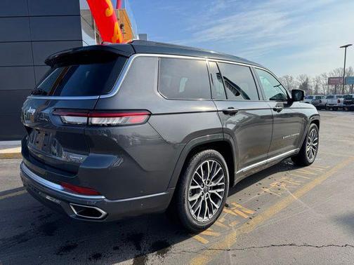 2024 Jeep Grand Cherokee L Summit Reserve