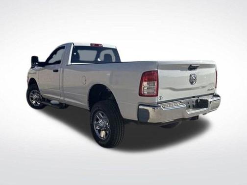 2024 RAM 2500 Tradesman Regular Cab 4x4 8' Box
