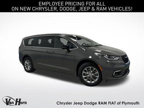 2025 Chrysler Pacifica L