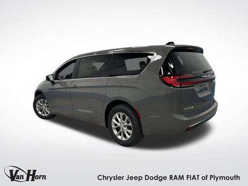 2025 Chrysler Pacifica L