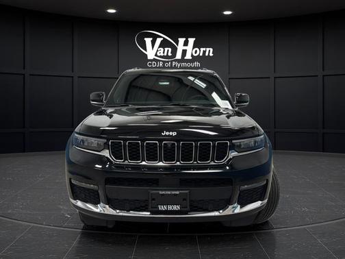 Diamond Black Crystal Pearlcoat 2024 Jeep Grand Cherokee L Limited