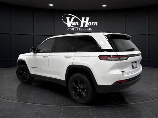 2023 Jeep Grand Cherokee Altitude