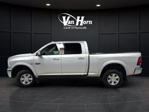 Bright Silver Metallic Clearcoat 2011 Dodge Ram 3500 Laramie