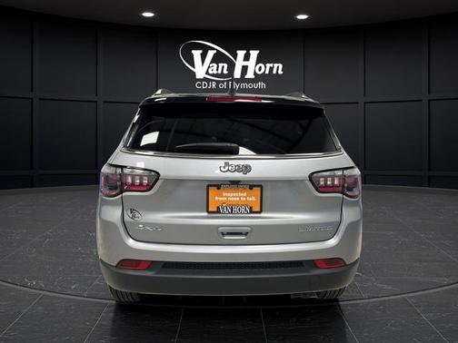 Billet Silver Metallic Clearcoat 2022 Jeep Compass Limited