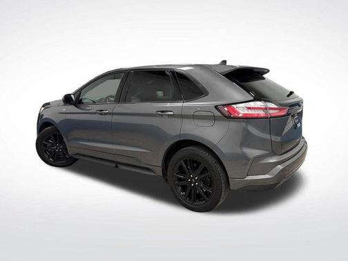 2022 Ford Edge ST Line