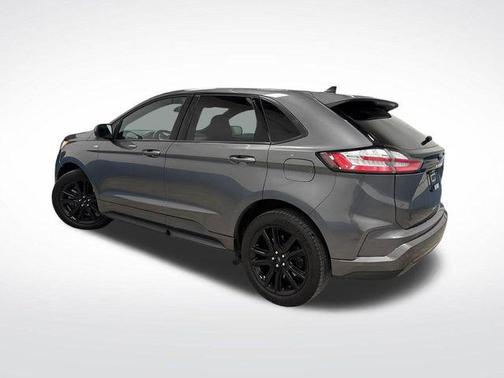 2022 Ford Edge ST Line