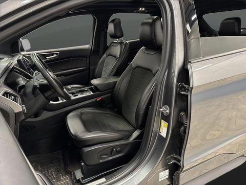 2022 Ford Edge ST Line