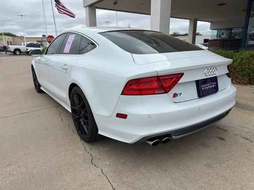 White 2015 Audi S7 4.0T