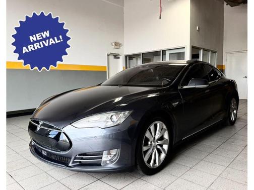 Gray 2015 Tesla Model S 85D