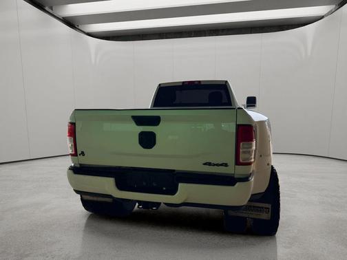 Bright White Clearcoat 2023 RAM 3500 Tradesman Regular Cab 4x4 8' Box