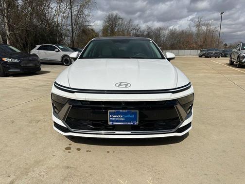 2024 Hyundai SONATA Hybrid Limited