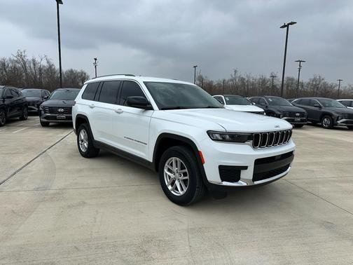 2023 Jeep Grand Cherokee L Laredo