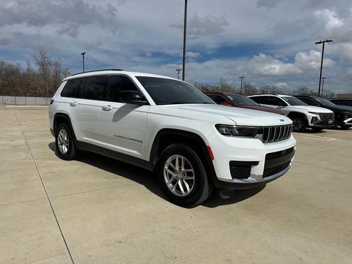 2023 Jeep Grand Cherokee L Laredo