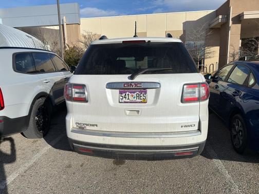 2016 GMC Acadia SLT-1
