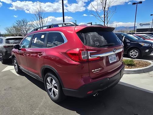 2025 Subaru Ascent Premium 7-Passenger