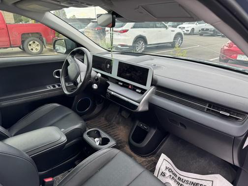 2022 Hyundai IONIQ 5 Limited