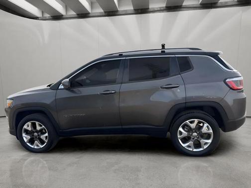 Granite Crystal Metallic Clearcoat 2019 Jeep Compass Limited