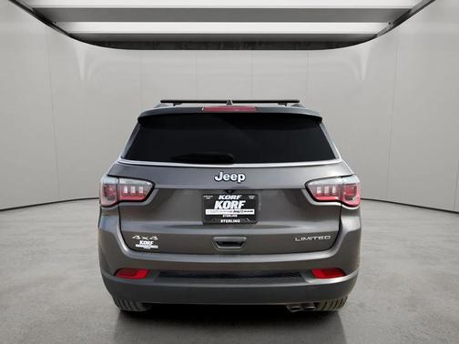Granite Crystal Metallic Clearcoat 2019 Jeep Compass Limited