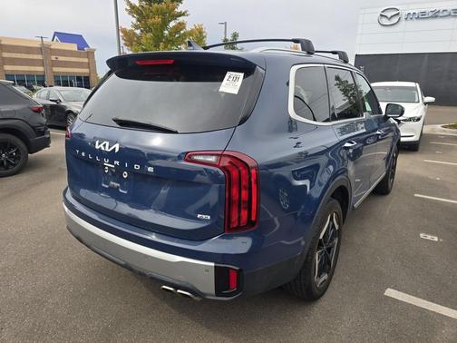 Midnight Lake Blue 2023 Kia Telluride S