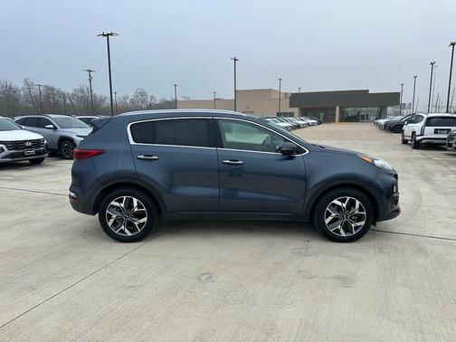 2020 Kia Sportage EX