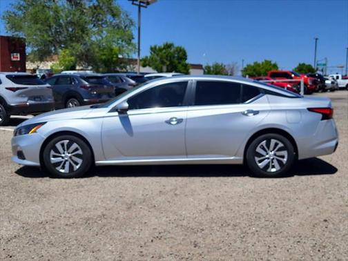 2022 Nissan Altima S FWD