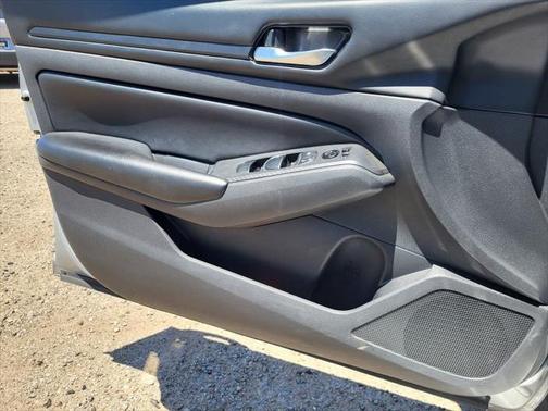 2022 Nissan Altima S FWD