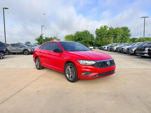 Tornado Red 2019 Volkswagen Jetta 1.4T R-Line