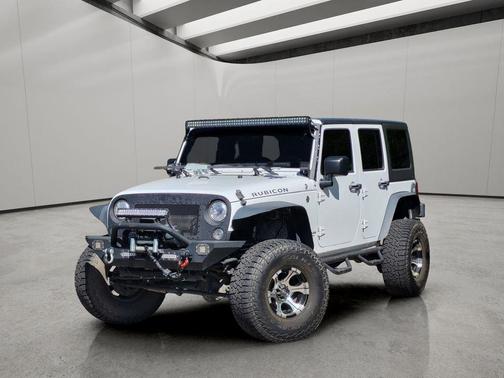 Bright White Clearcoat 2017 Jeep Wrangler Unlimited Rubicon