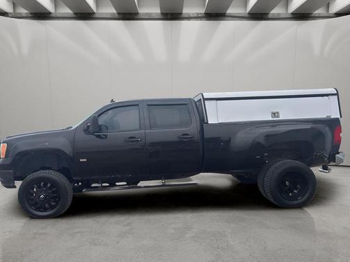 Onyx Black 2008 GMC Sierra 3500 SLT Crew Cab