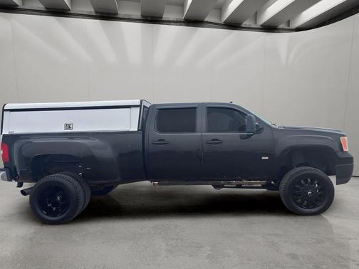 Onyx Black 2008 GMC Sierra 3500 SLT Crew Cab