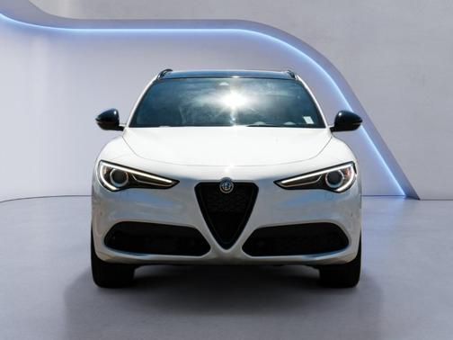Alfa White 2023 Alfa Romeo Stelvio Veloce AWD